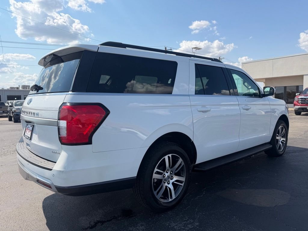 Used 2024 White Ford XLT image 12