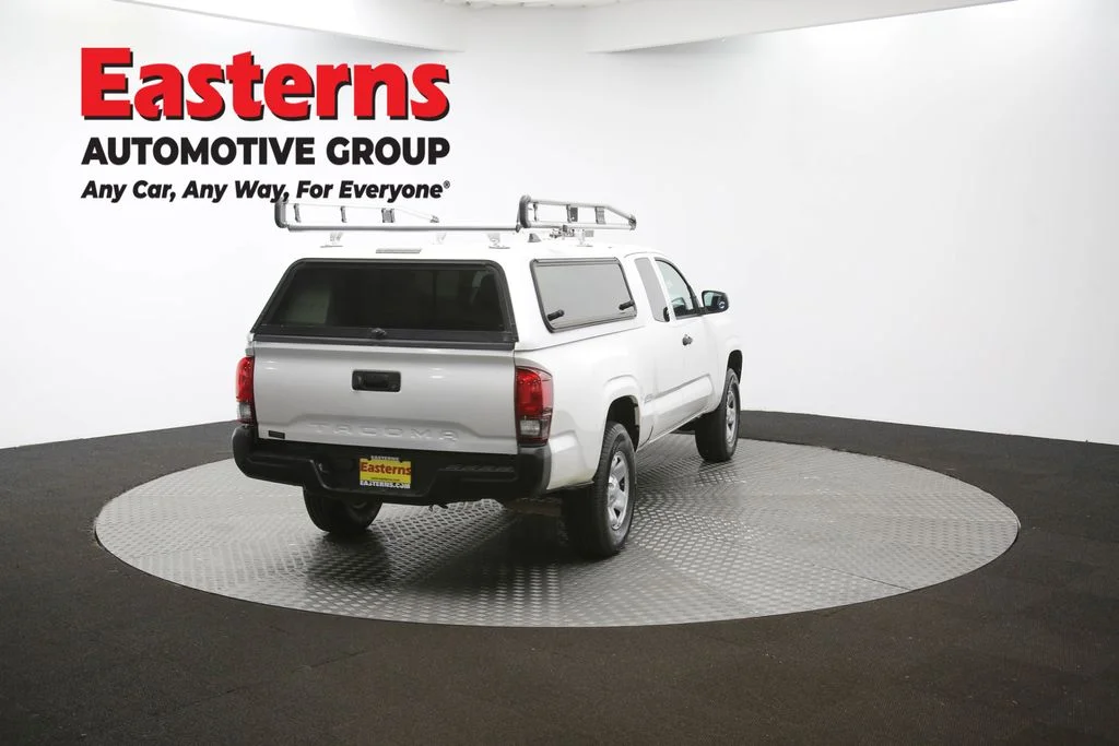Used 2021 White Toyota SR image 37
