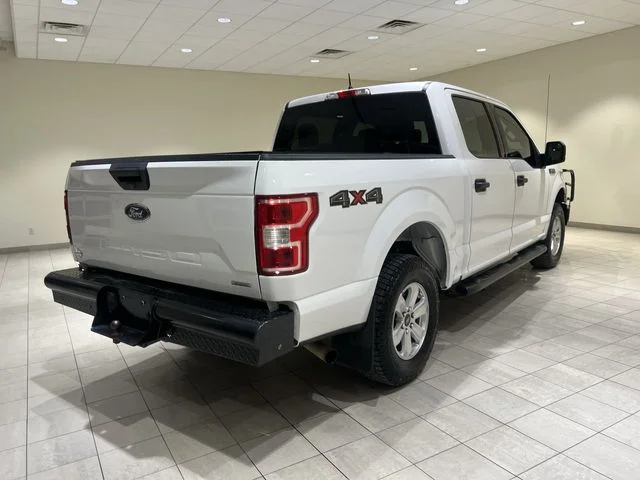 Used 2018 White Ford XLT image 5