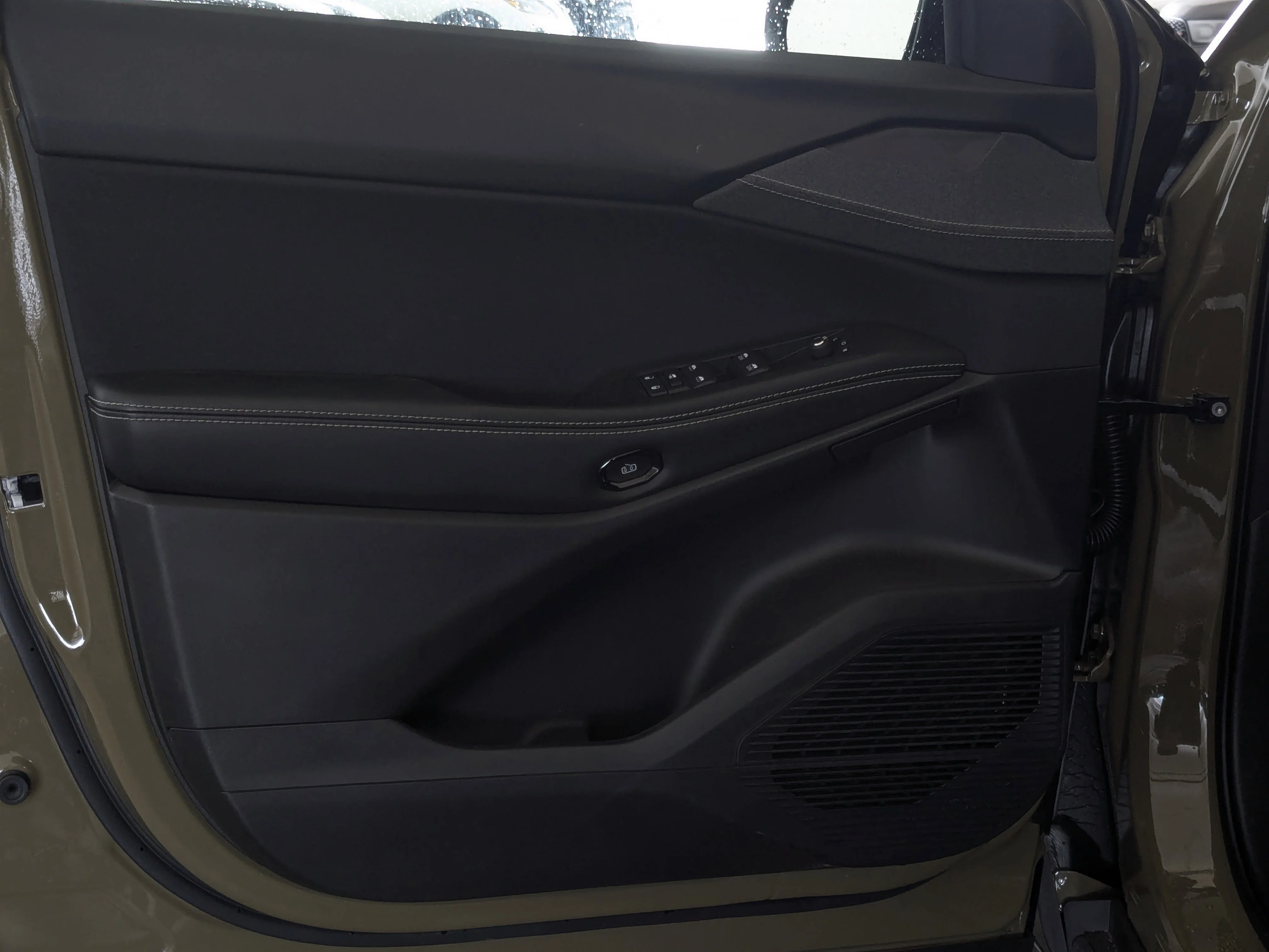 New 2026 41 Jeep Laredo - - Adaptive Cruise - 12.3 Display - Heated Seats/Wheel - Compact Spare Tire & More image 11