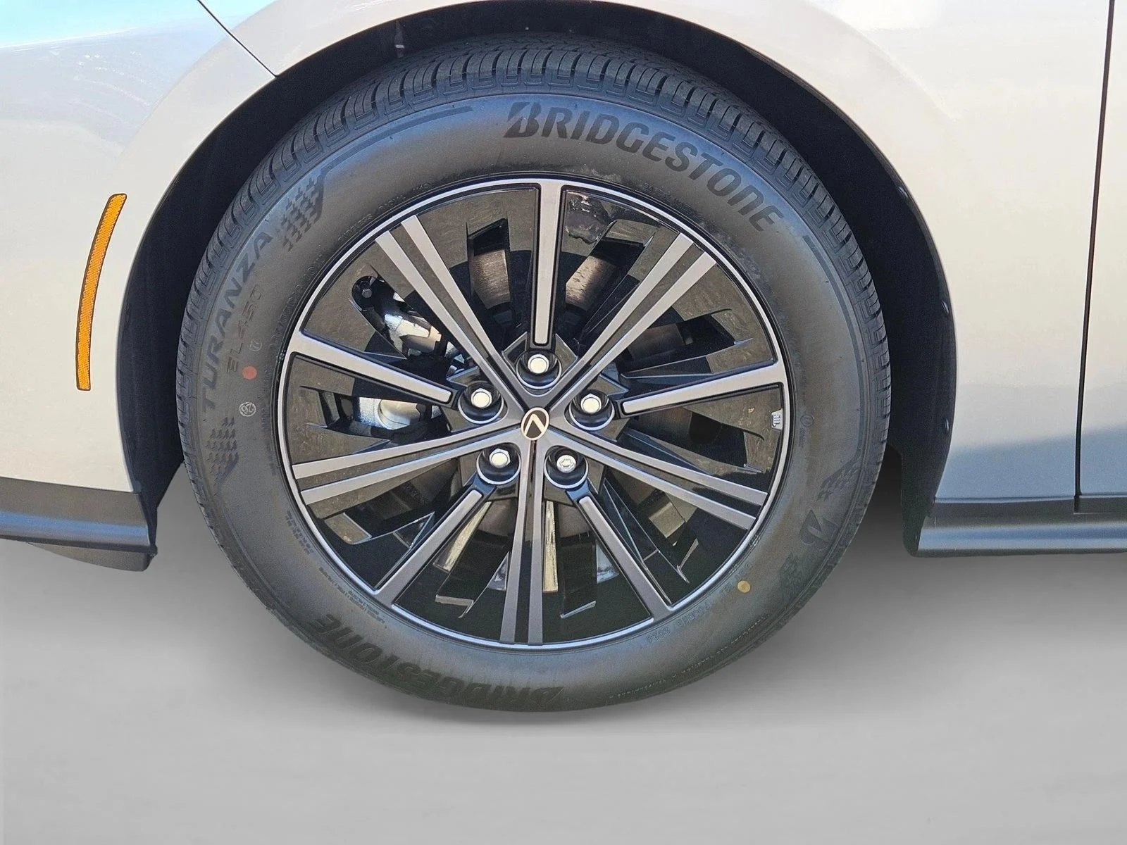 New 2026 Iridium Lexus ES 500e PREMIUM AWD image 10
