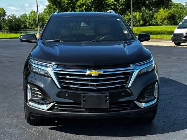 Used 2022 Black Chevrolet Premier image 2