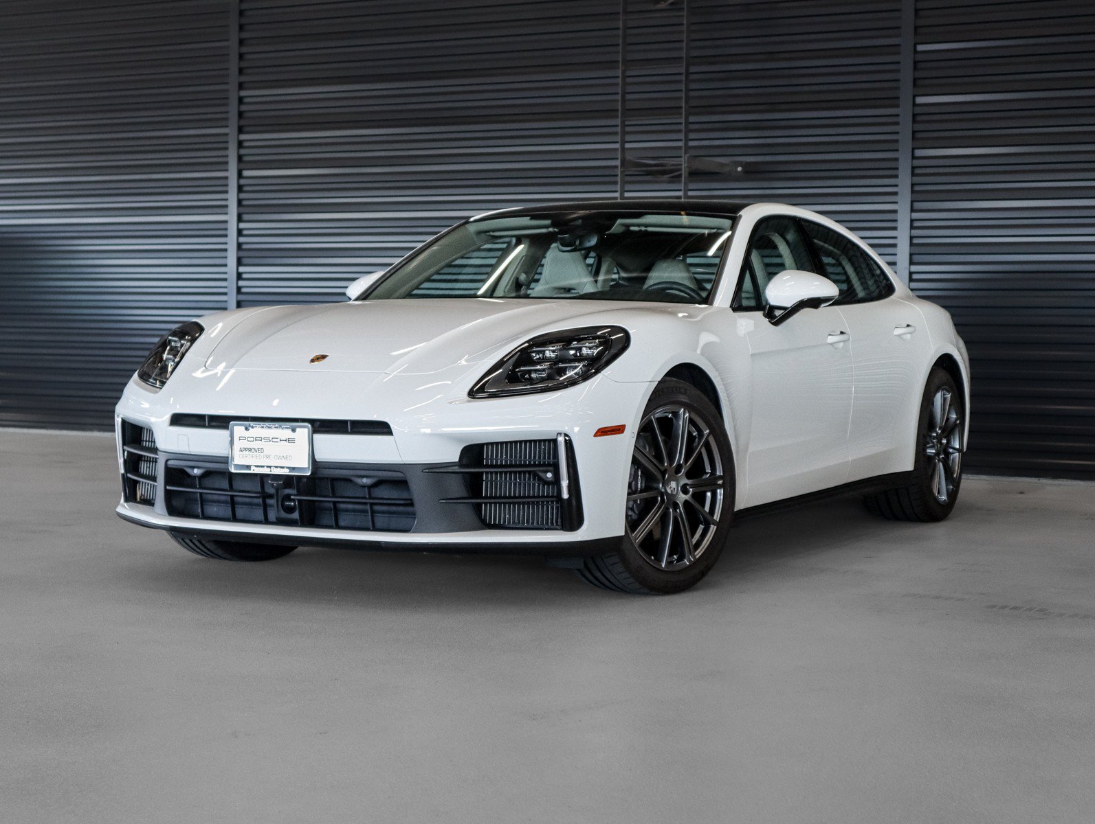 2026 Porsche Panamera