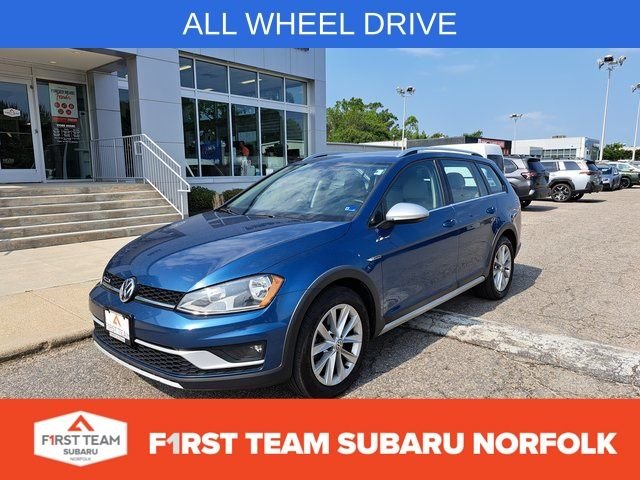 2017 Volkswagen Golf Alltrack TSI S