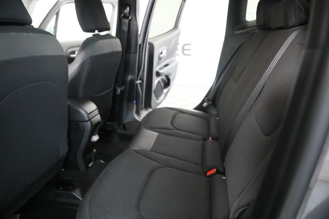 Used 2019 Gray Jeep Latitude image 20