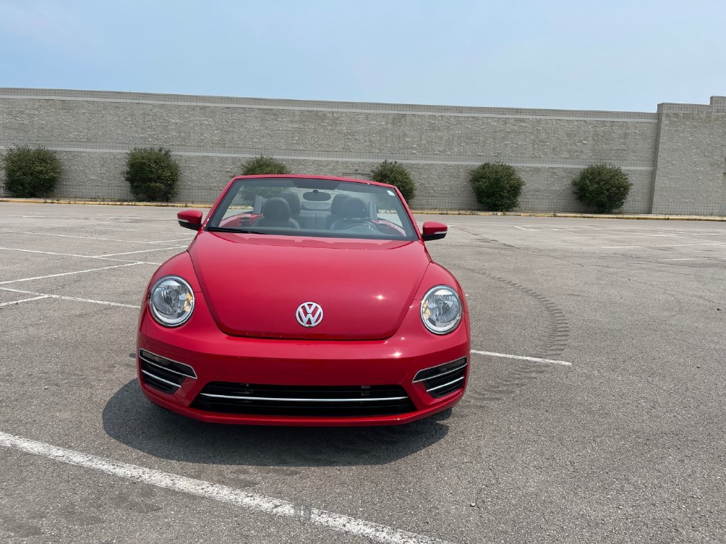 Used 2019 Red Volkswagen 2.0T S image 34