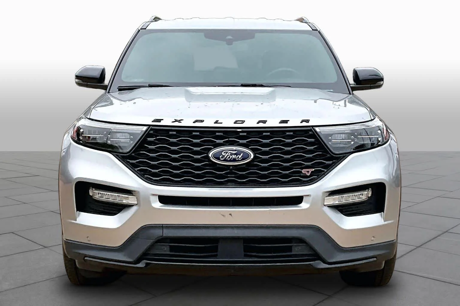 Used 2020 Iconic Silver Ford ST image 4