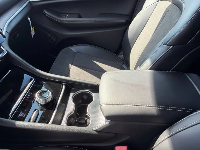 New 2027 White Jeep Laredo Altitude image 46