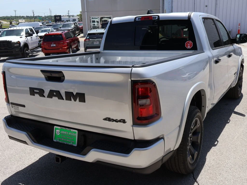 New 2026 Silver Zynith Exterior Paint RAM Big Horn/Lone Star image 5