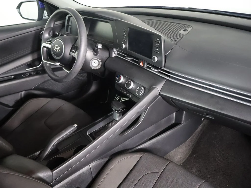 Used 2025 Blue Hyundai SE image 24