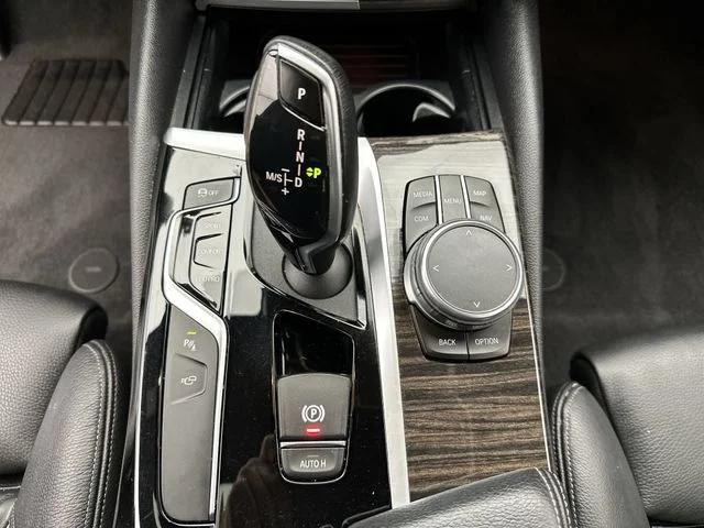 Used 2019 Silver BMW 530i xDrive image 20