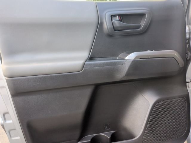 Certified Used 2022 Silver Toyota SR5 image 28