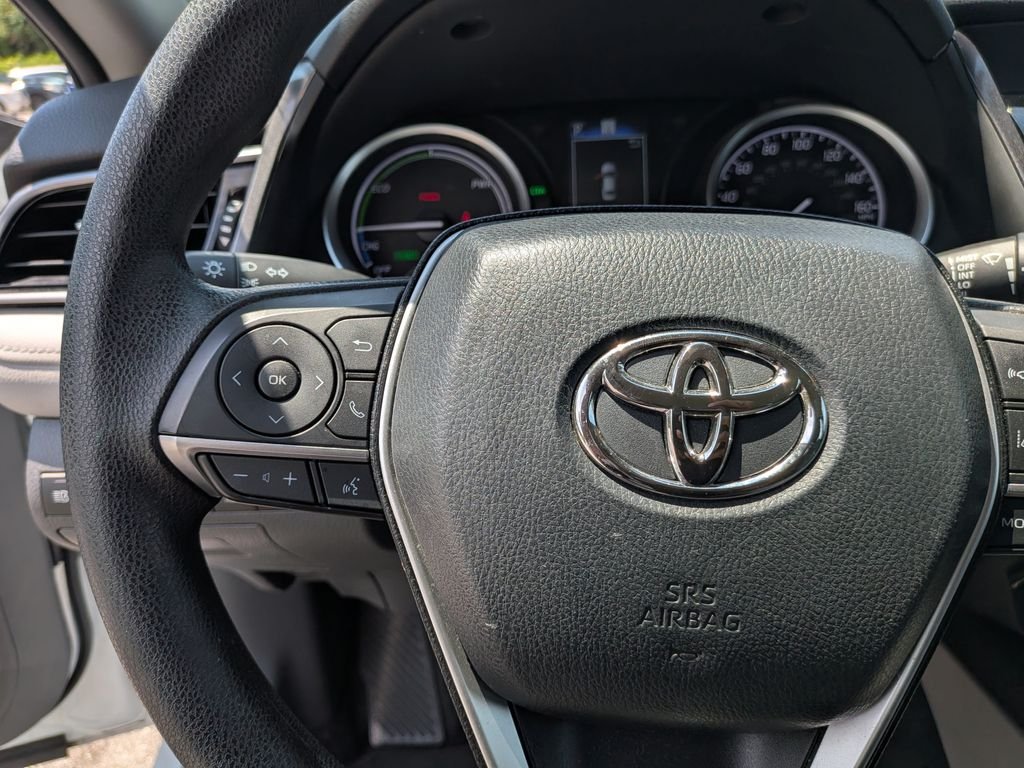 Certified Used 2023 White Toyota LE image 14