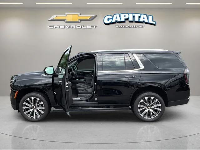 Used 2025 Black Chevrolet High Country image 9