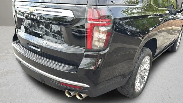 Used 2024 Black Chevrolet High Country image 14