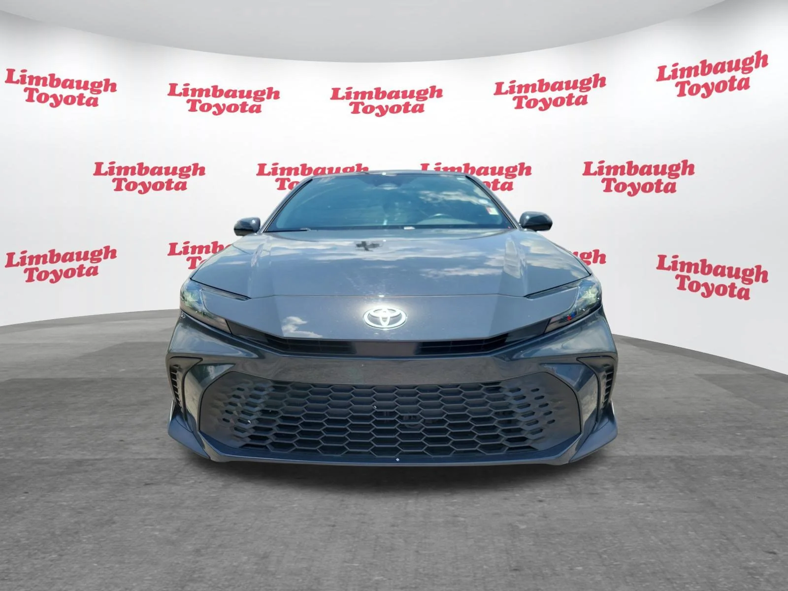 Used 2025 Underground Toyota SE image 19
