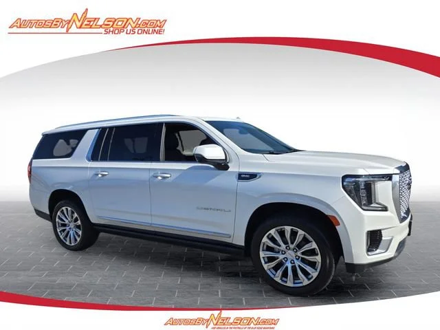 2023 GMC Yukon Denali AWD's photo