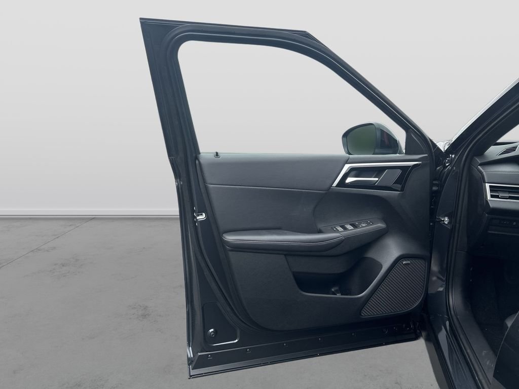 New 2026 GRAPH GRY Mitsubishi LE image 14
