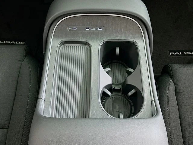 New 2026 Hyundai PALISADE SE