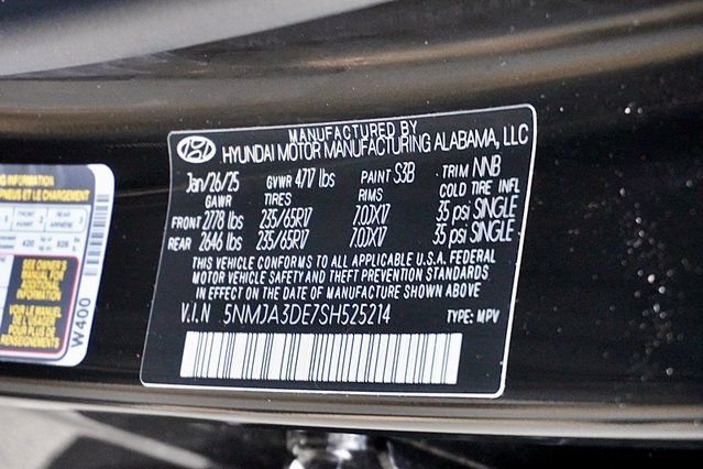 Used 2025 Black Hyundai SE image 32