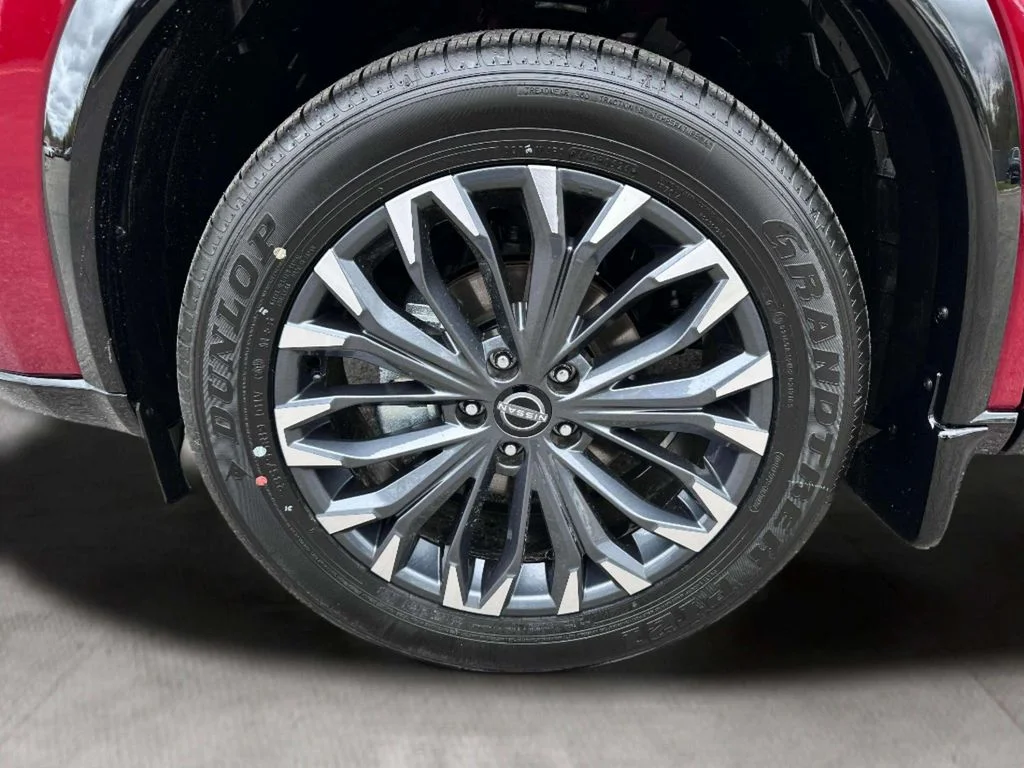New 2026 Scarlet Ember Tintcoat Nissan Platinum image 9
