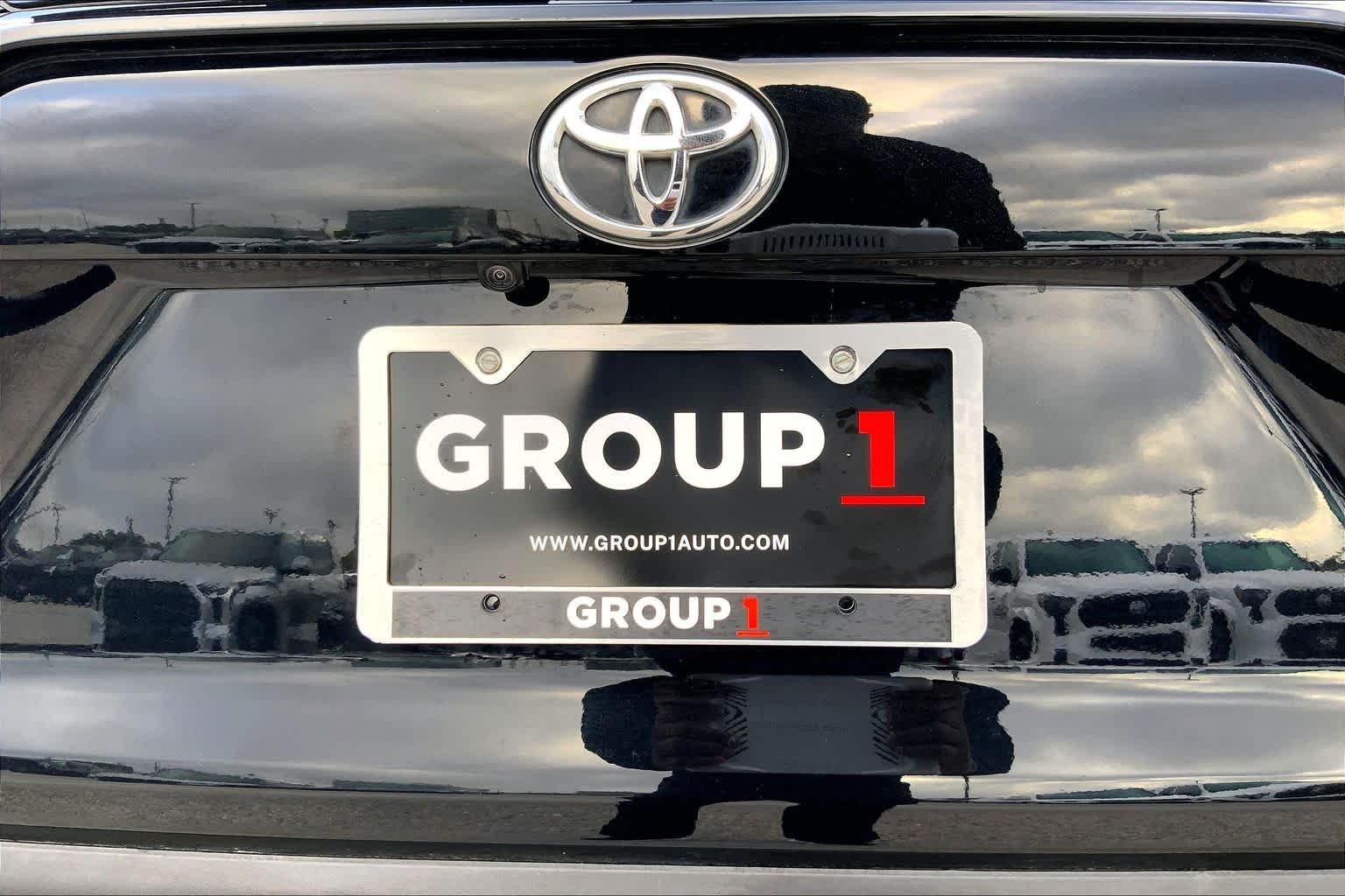 Used 2025 Midnight Black Metallic Toyota LE image 10
