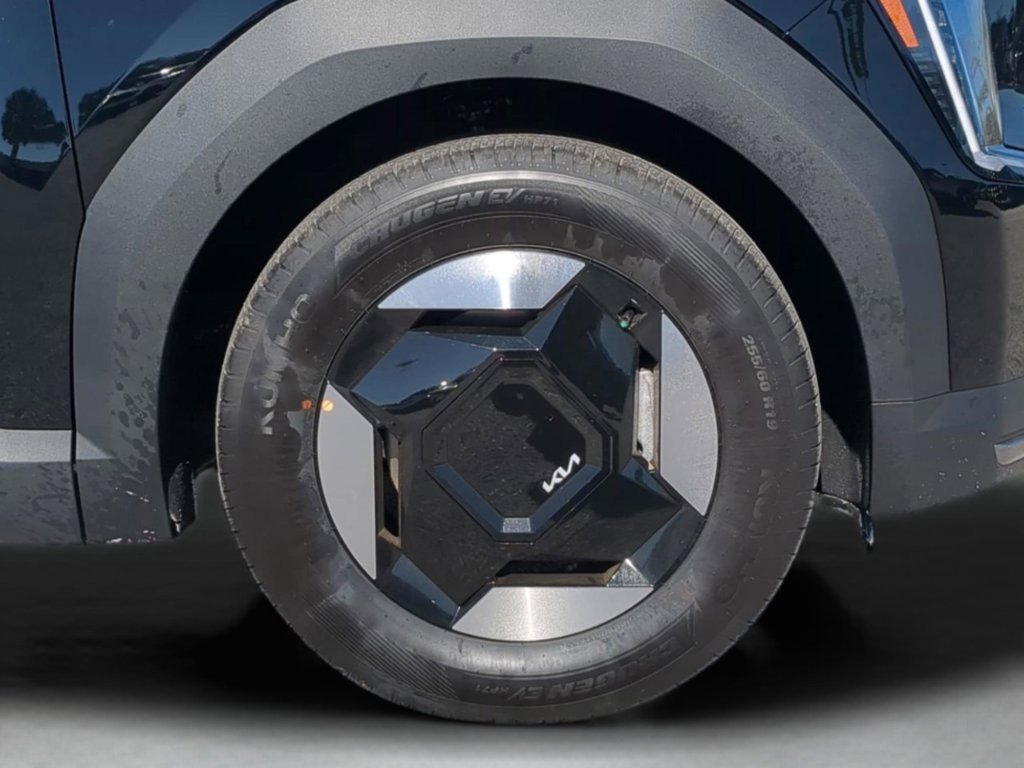 New 2026 Ebony Black Kia Light Long Range RWD image 11