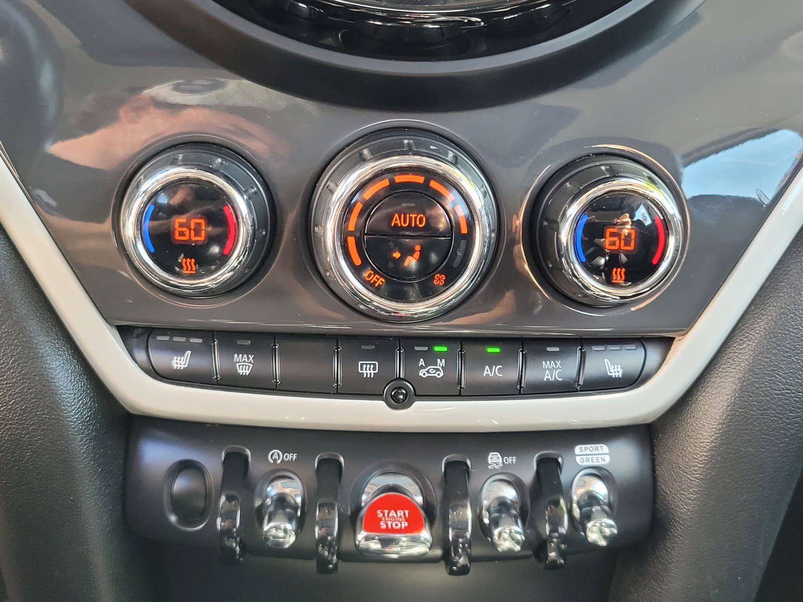 Used 2020  MINI Cooper S image 21
