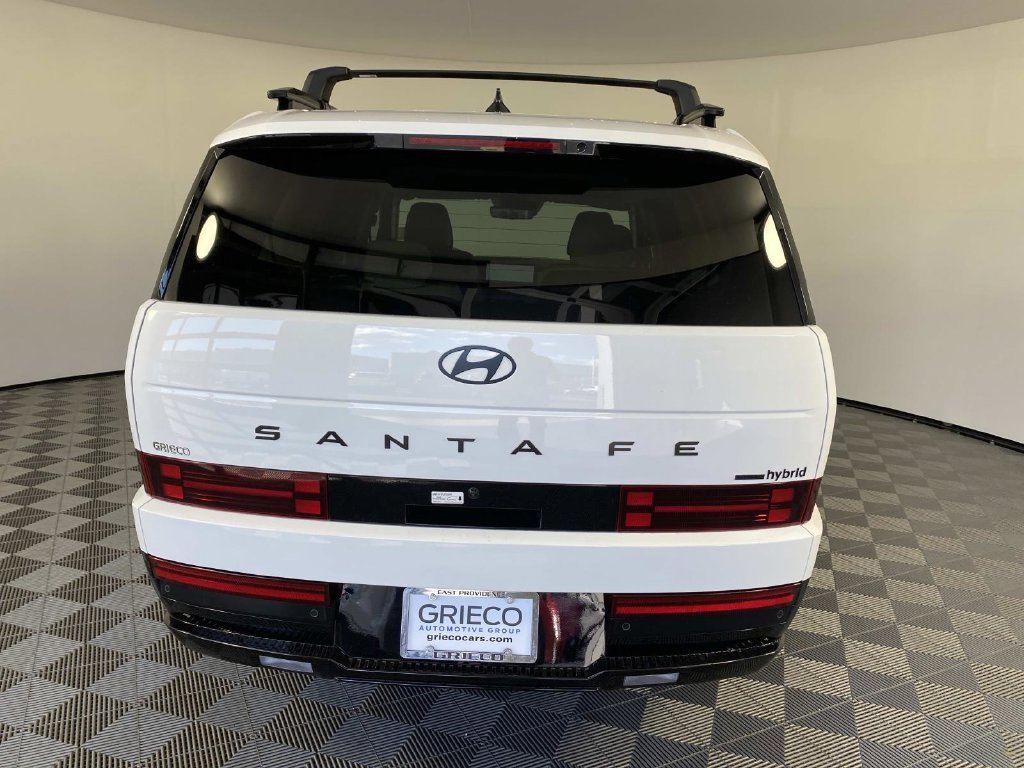 Used 2026 White Hyundai Calligraphy image 7