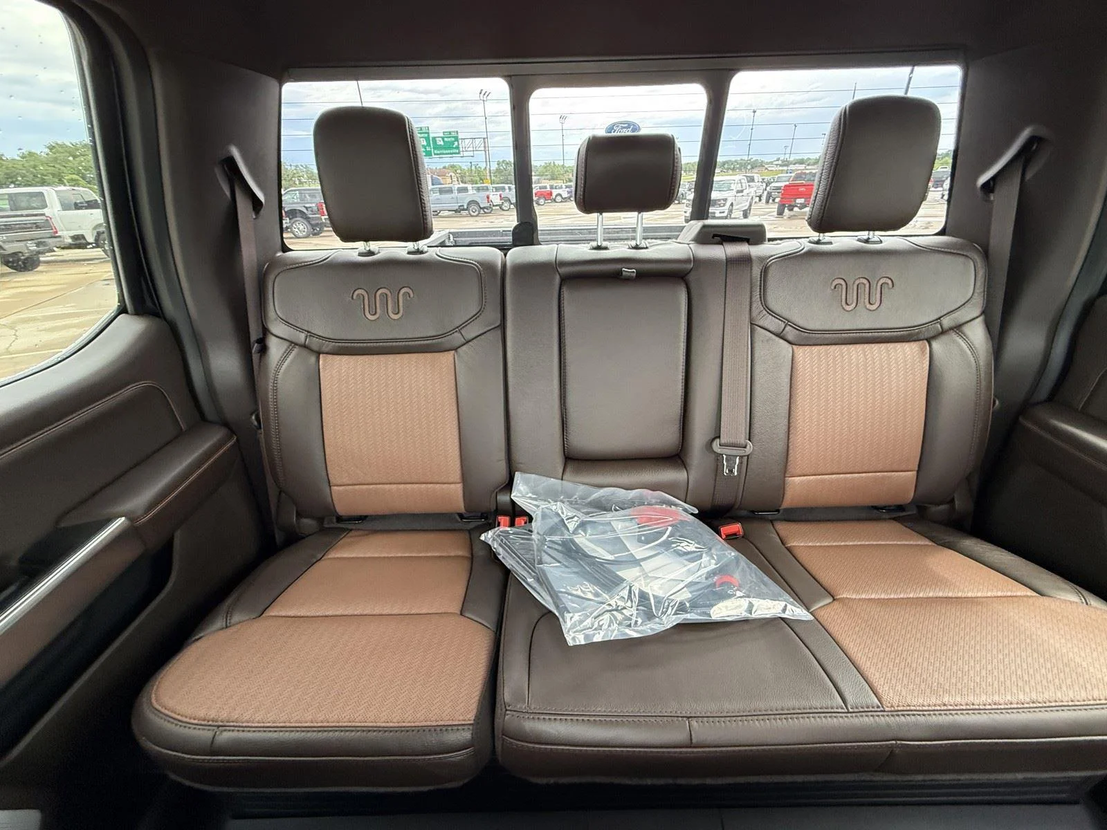 New 2026 Agate Black Metallic Ford F-250® King Ranch® image 27