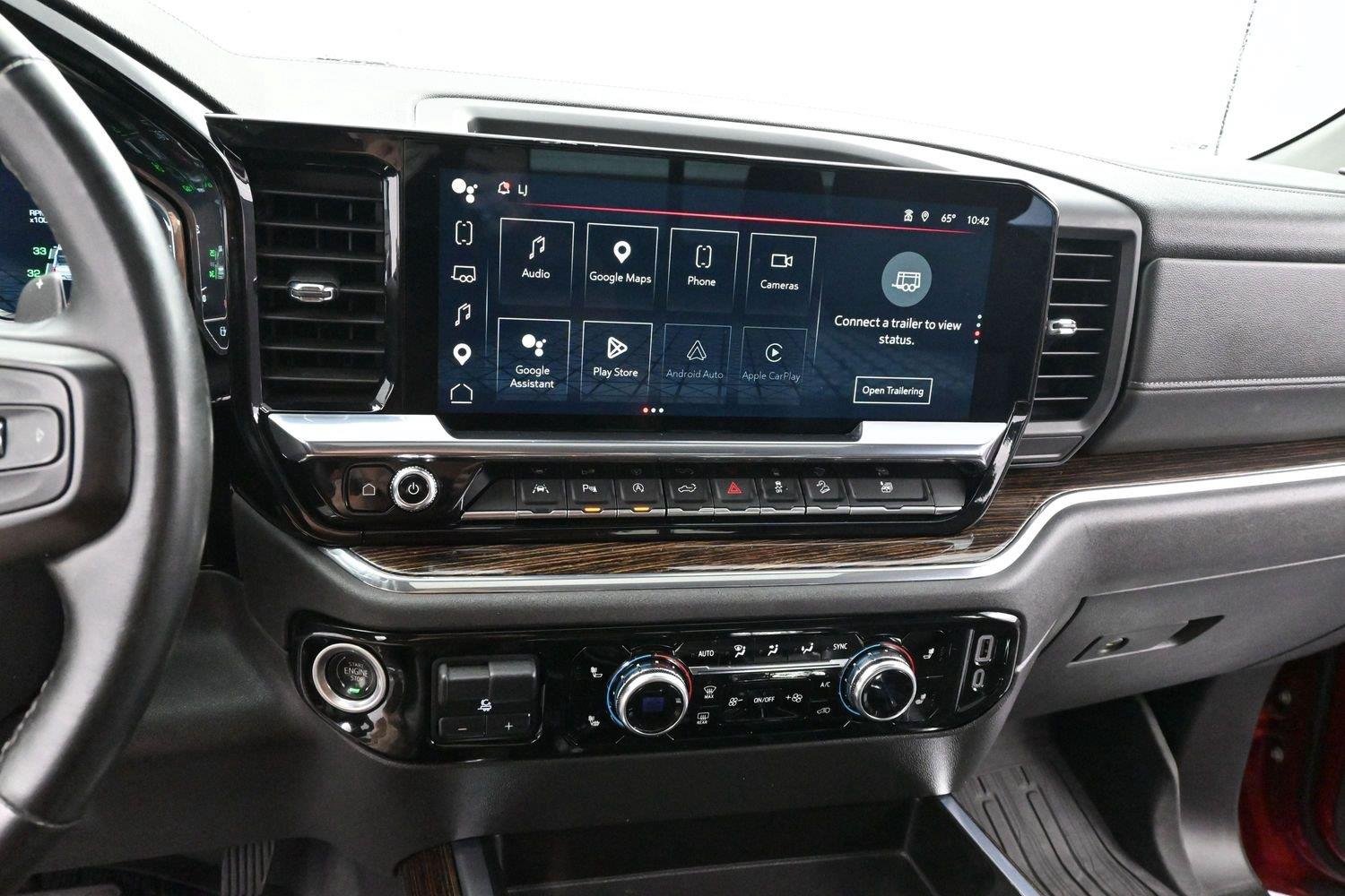 Used 2023 Volcanic Red Tintcoat GMC Elevation image 18