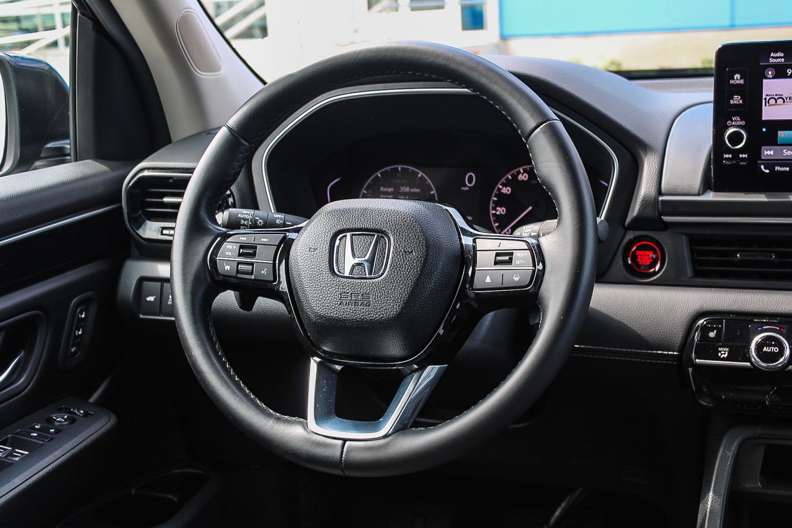 Certified Used 2025 Crystal Black Pearl Honda 2WD EX-L image 45