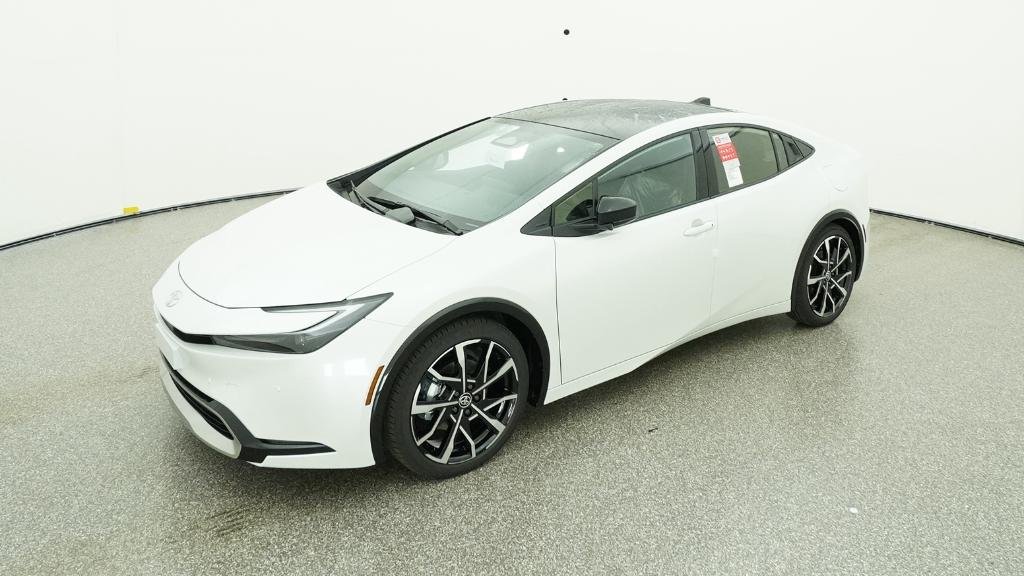 2026 Toyota Prius XSE Premium's photo