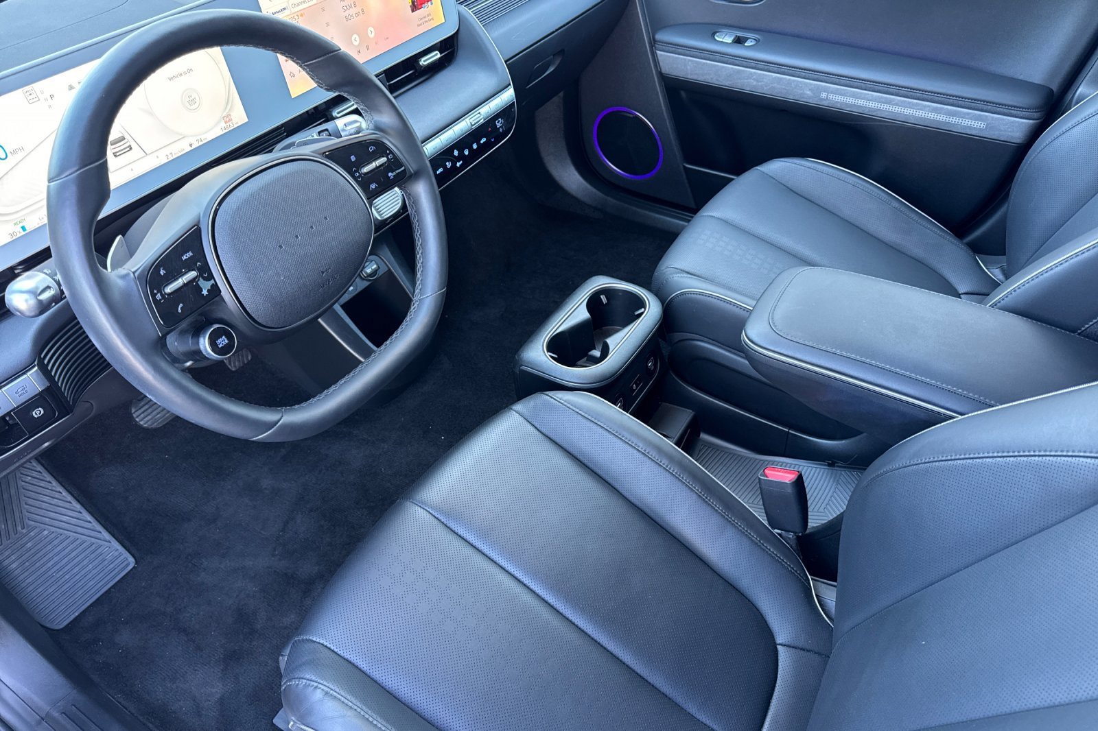 Certified Used 2024 Abyss Black Hyundai Limited image 10
