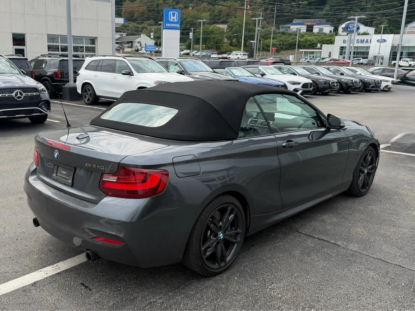 Used 2017 Mineral Gray Metallic BMW M240i xDrive image 7