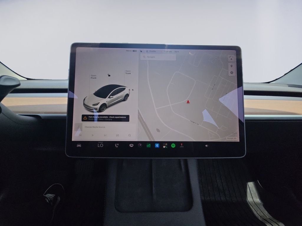 Used 2022 White Tesla Long Range image 12
