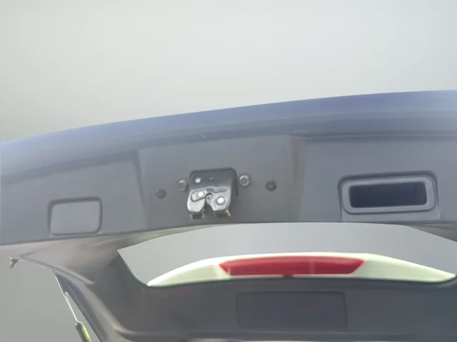 Used 2023 White Nissan SV image 27