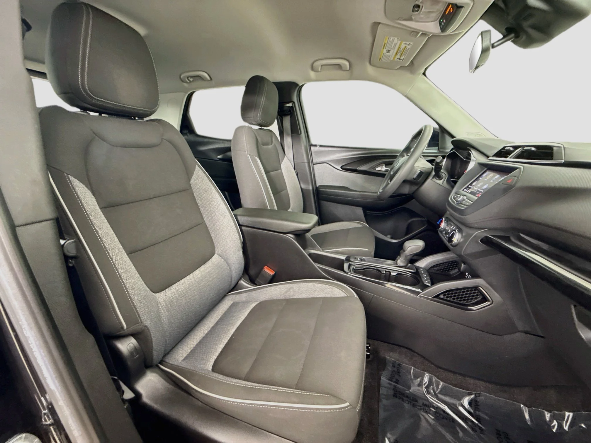 Used 2022 Mosaic Black Metallic Chevrolet LT image 28