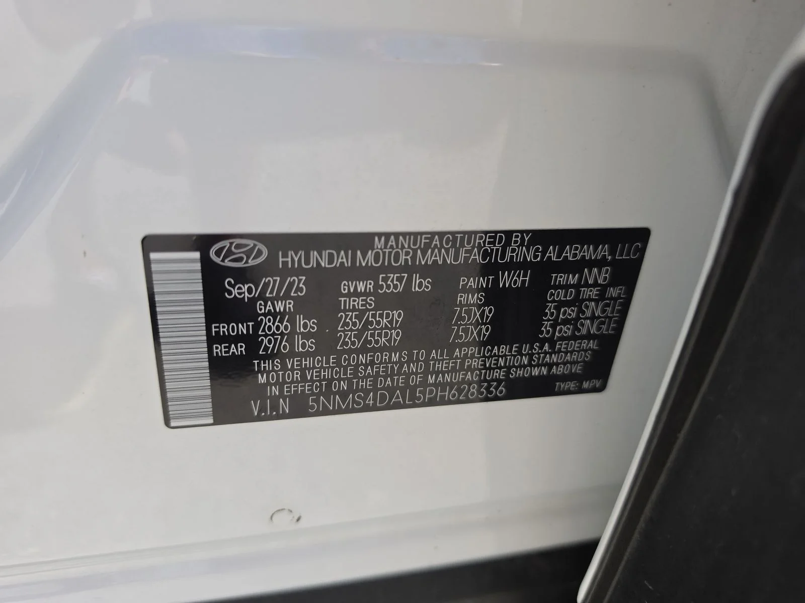 Used 2023 White Hyundai Limited image 38