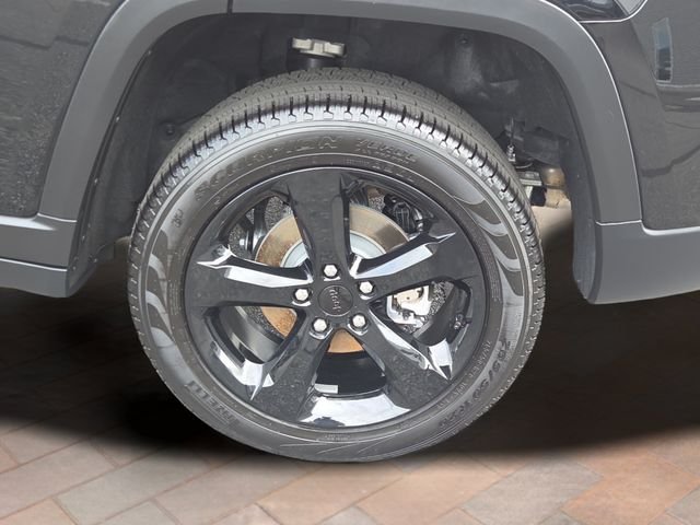 Used 2026 Diamond Black Jeep Limited image 29