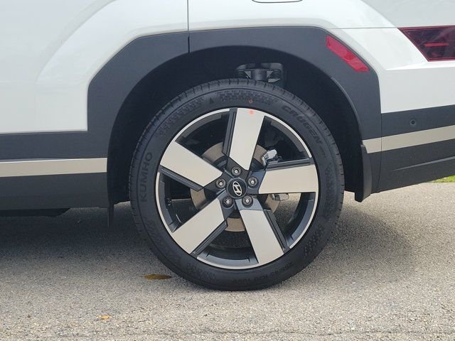 New 2027 White Hyundai Limited FWD image 5