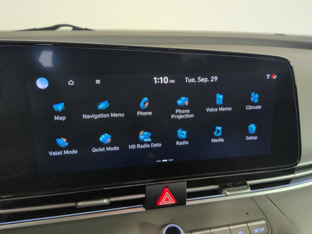 2024 Hyundai Elantra SEL - Photo 33