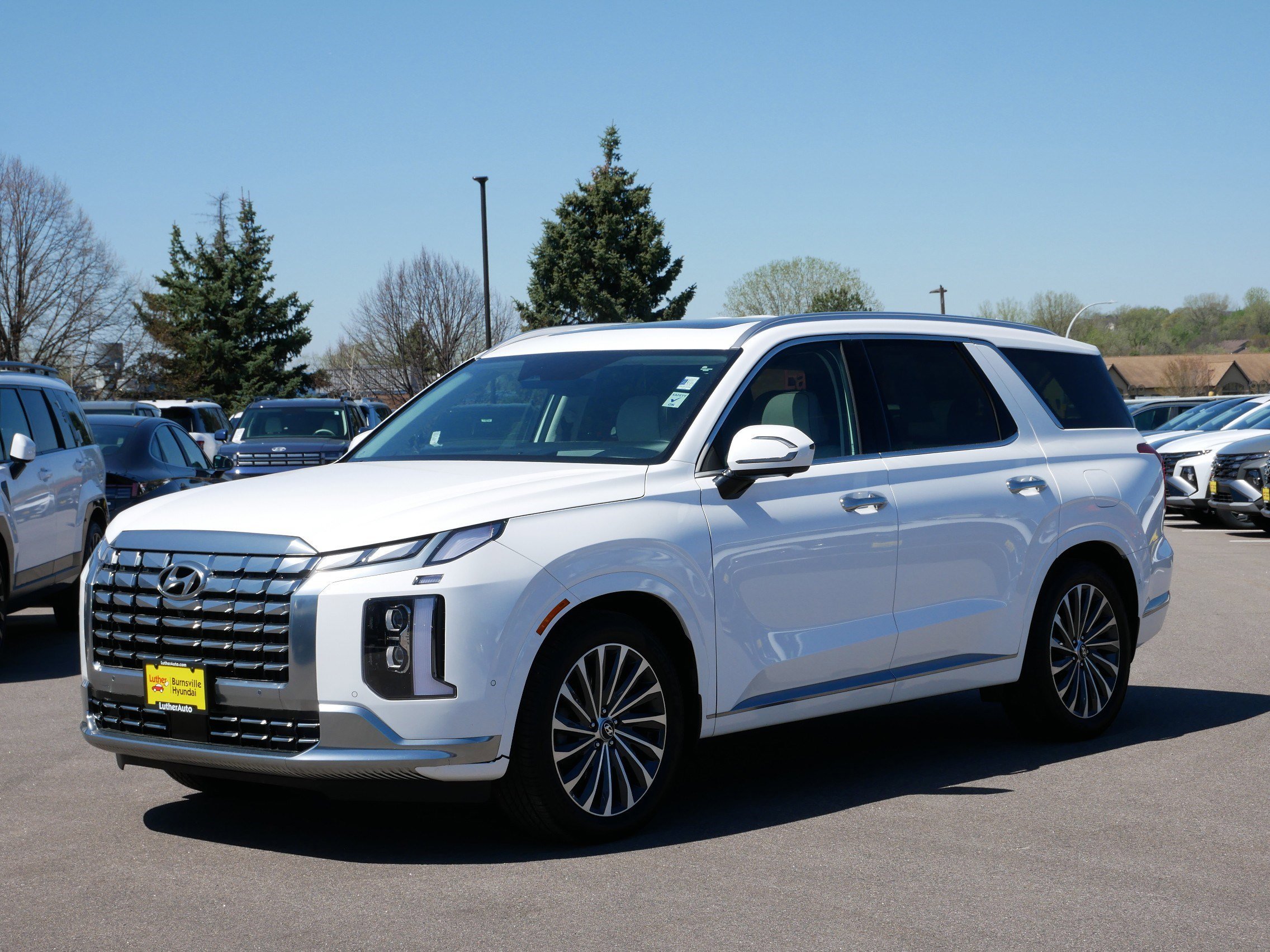 Certified Used 2024 Hyper White Hyundai Calligraphy image 3
