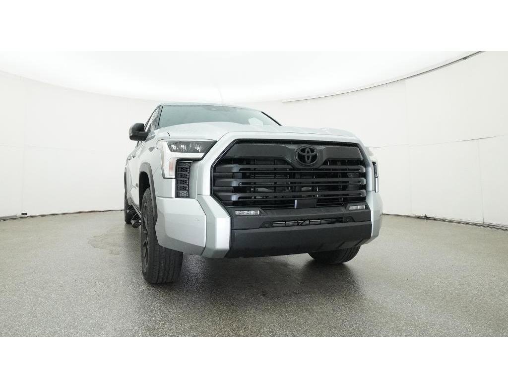 New 2026 Silver Toyota SR5 image 30