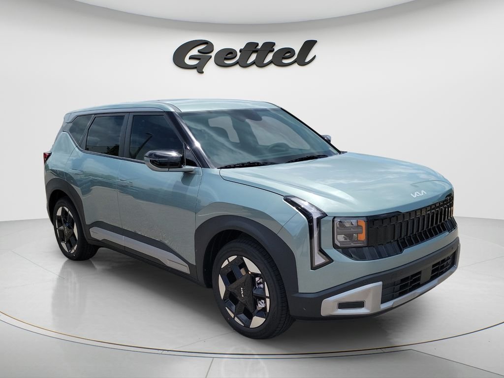 New 2027 Iceberg Green Kia S image 3