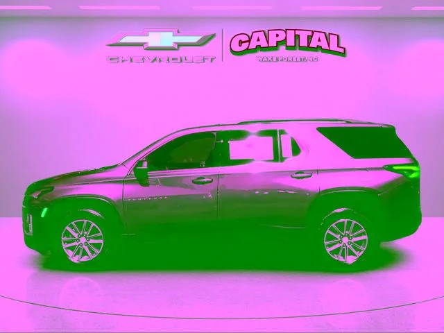 Used 2023 Green Chevrolet LT image 2