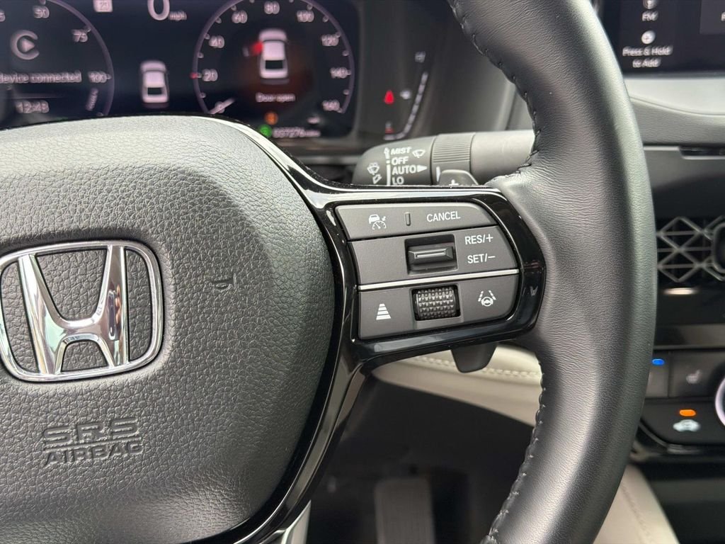 Used 2024  Honda Touring image 24
