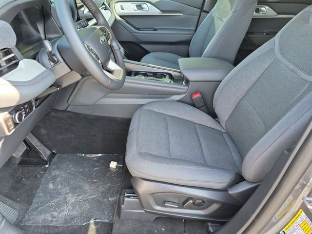 New 2026 Carbonized Gray Metallic Ford Active image 16