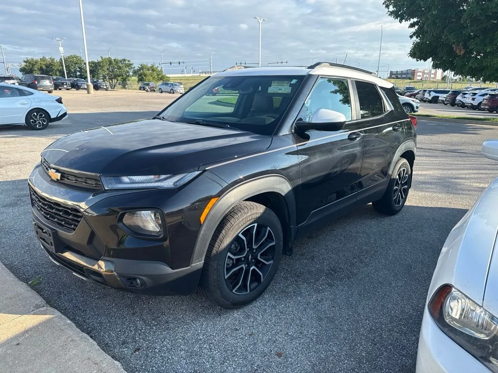 Certified Used 2021 Black Chevrolet ACTIV image 2