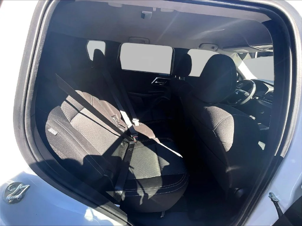 Used 2022 Gray Mitsubishi ES image 28